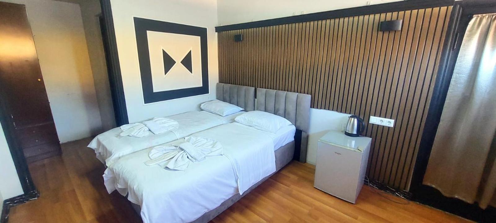 Metrepol Hotel Batumi Kültér fotó