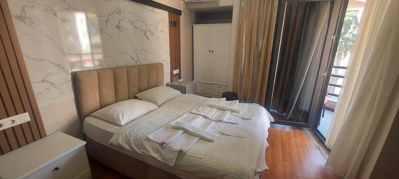 Metrepol Hotel Batumi Kültér fotó