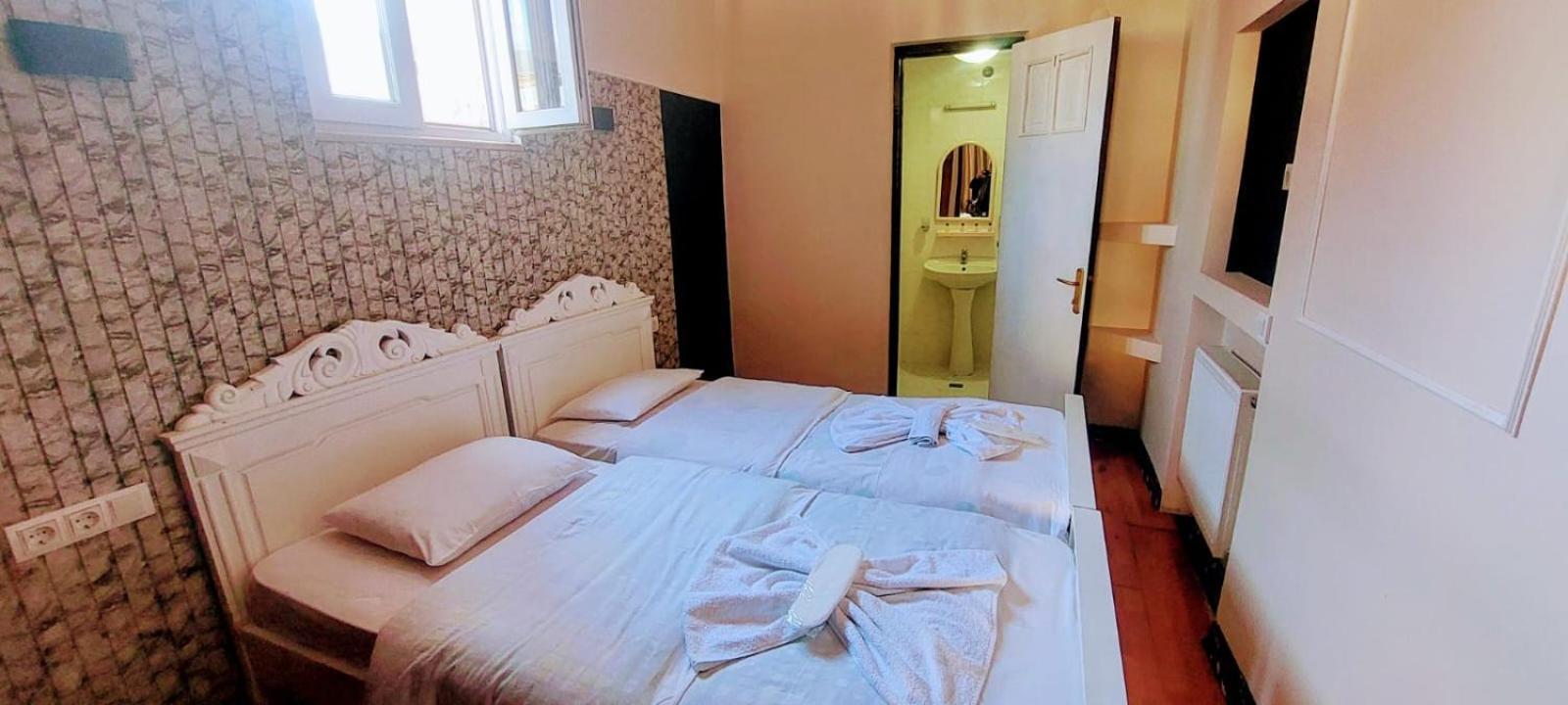 Metrepol Hotel Batumi Kültér fotó