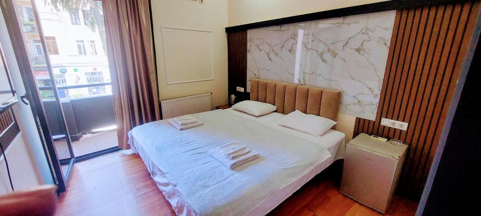 Metrepol Hotel Batumi Kültér fotó